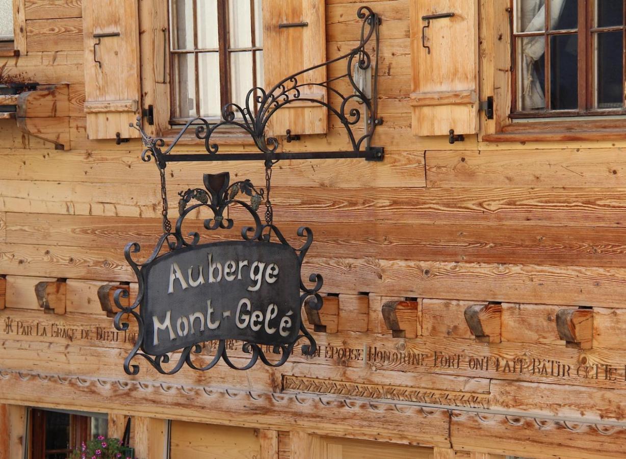 Auberge Le Mont-Gele Iserables Extérieur photo